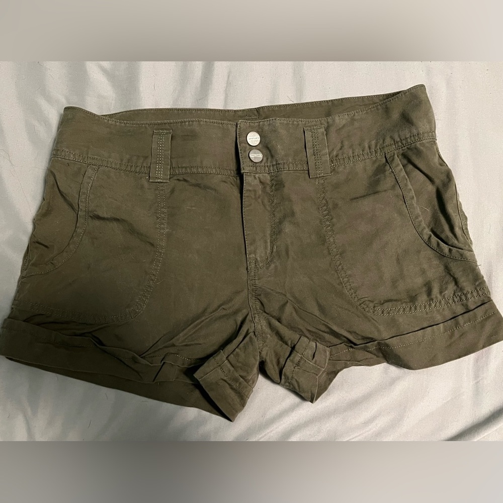 Sanctuary clothing green shorts
